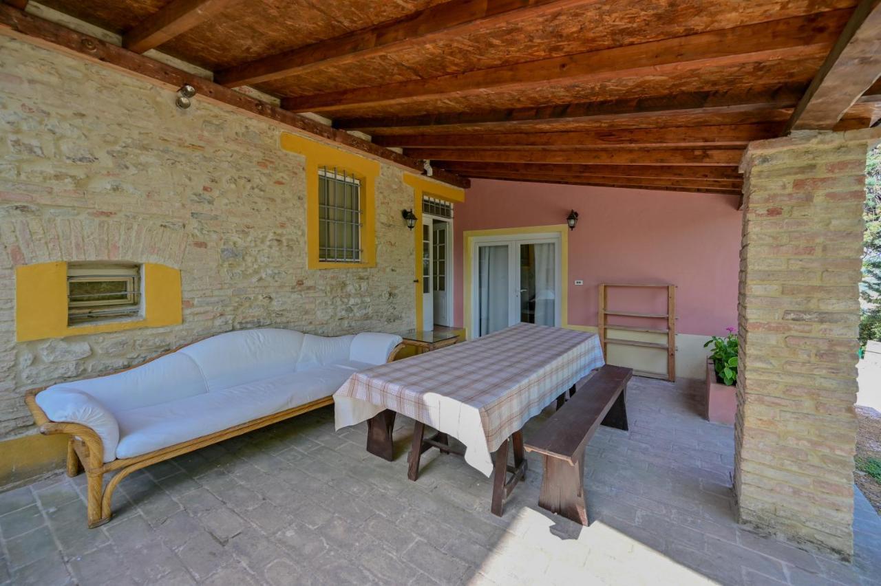 Casale Romani Country Residence Cerreto Castello Exterior foto